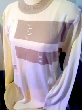 New LACE CANADA Spring Light Cream and Tan Summer Sweater Tunic Woman's Large
